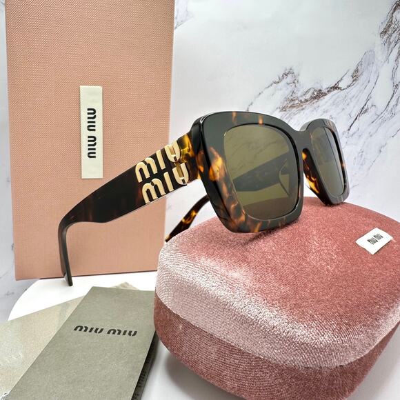 New MIU MIU Sunglasses - Picture 2 of 16